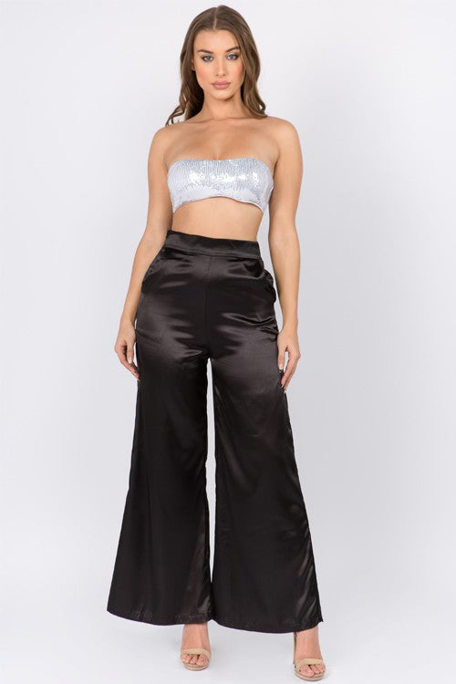 Bandeau Silver . Sequined Neckline Bandeau Silver .