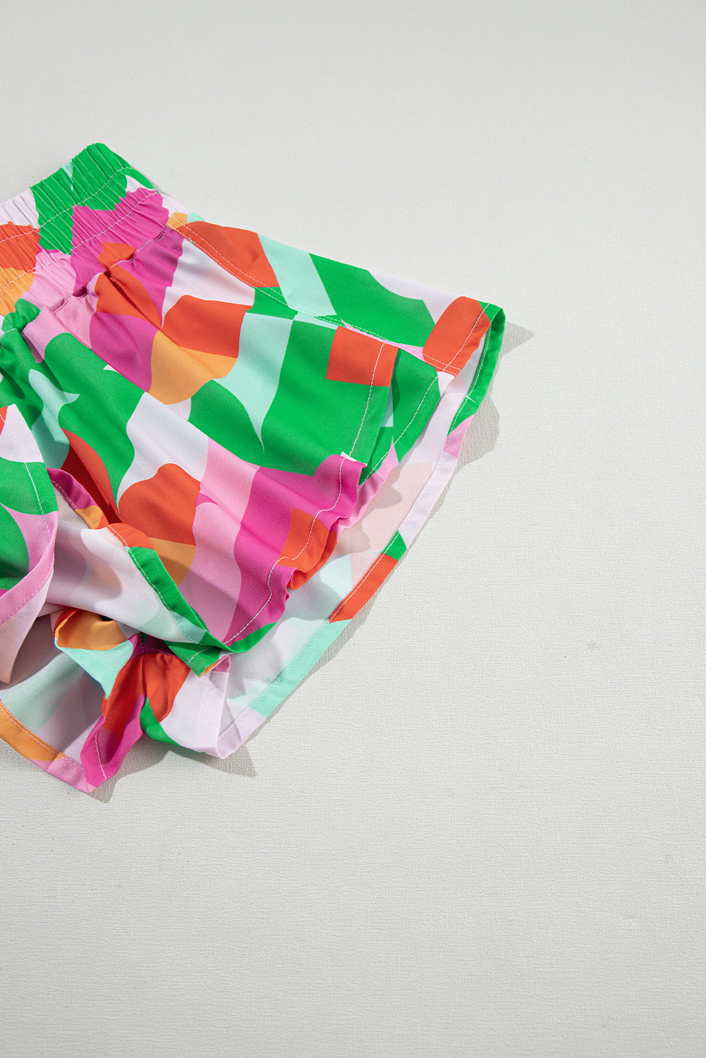 Shorts . Green Abstract Print Smock Waist Casual Shorts