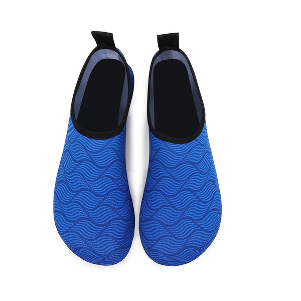 Aqua Shoes . Unisex Fashionable Wavy Pattern Aqua Shoes