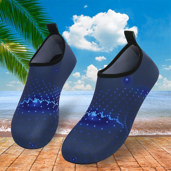 Aqua Shoes . Unisex Fashionable Light Dot Print Aqua Shoes