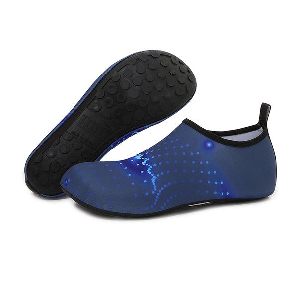 Aqua Shoes . Unisex Fashionable Light Dot Print Aqua Shoes