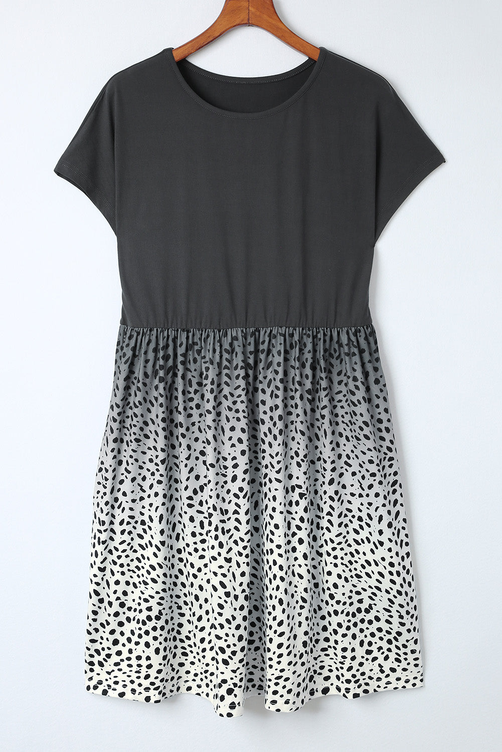 T Shirt Dress .Leopard Dotted Contrast Casual Pocket . cheetah / Leopard