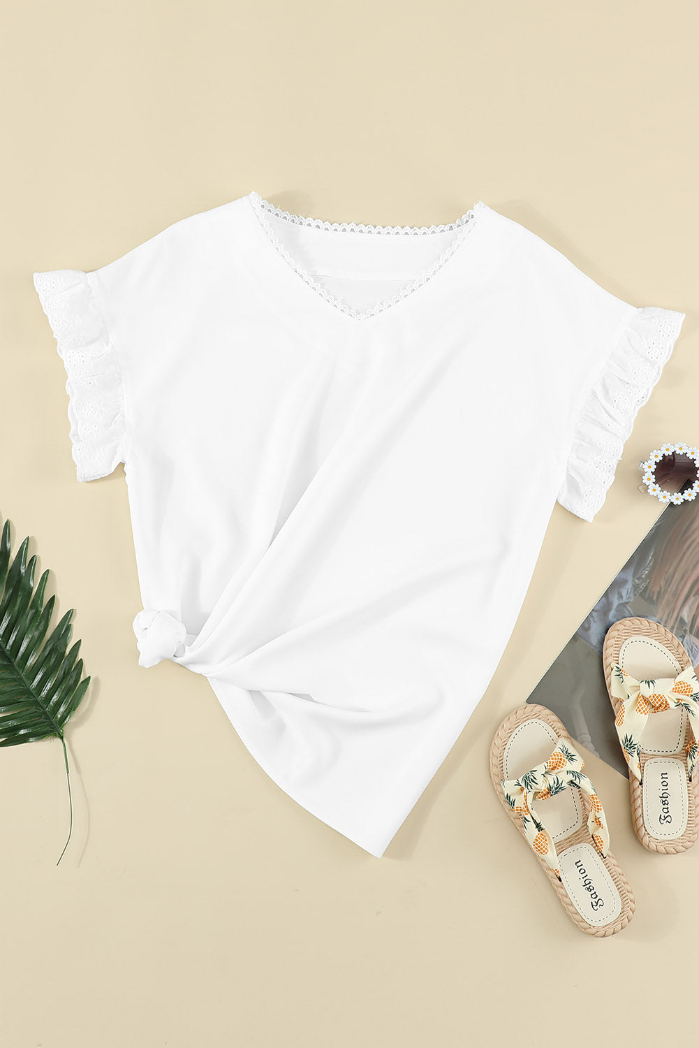 T-shirt  .  White V Neck Ruffle Short Sleeve T-shirt