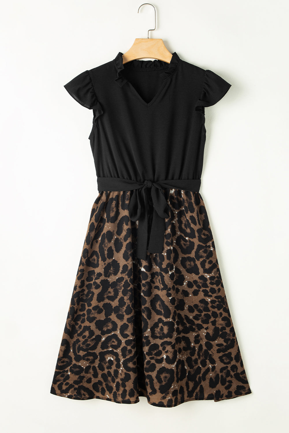 Dress  .  Black Flutter Sleeve Bodice Splicing Leopard Print Dress