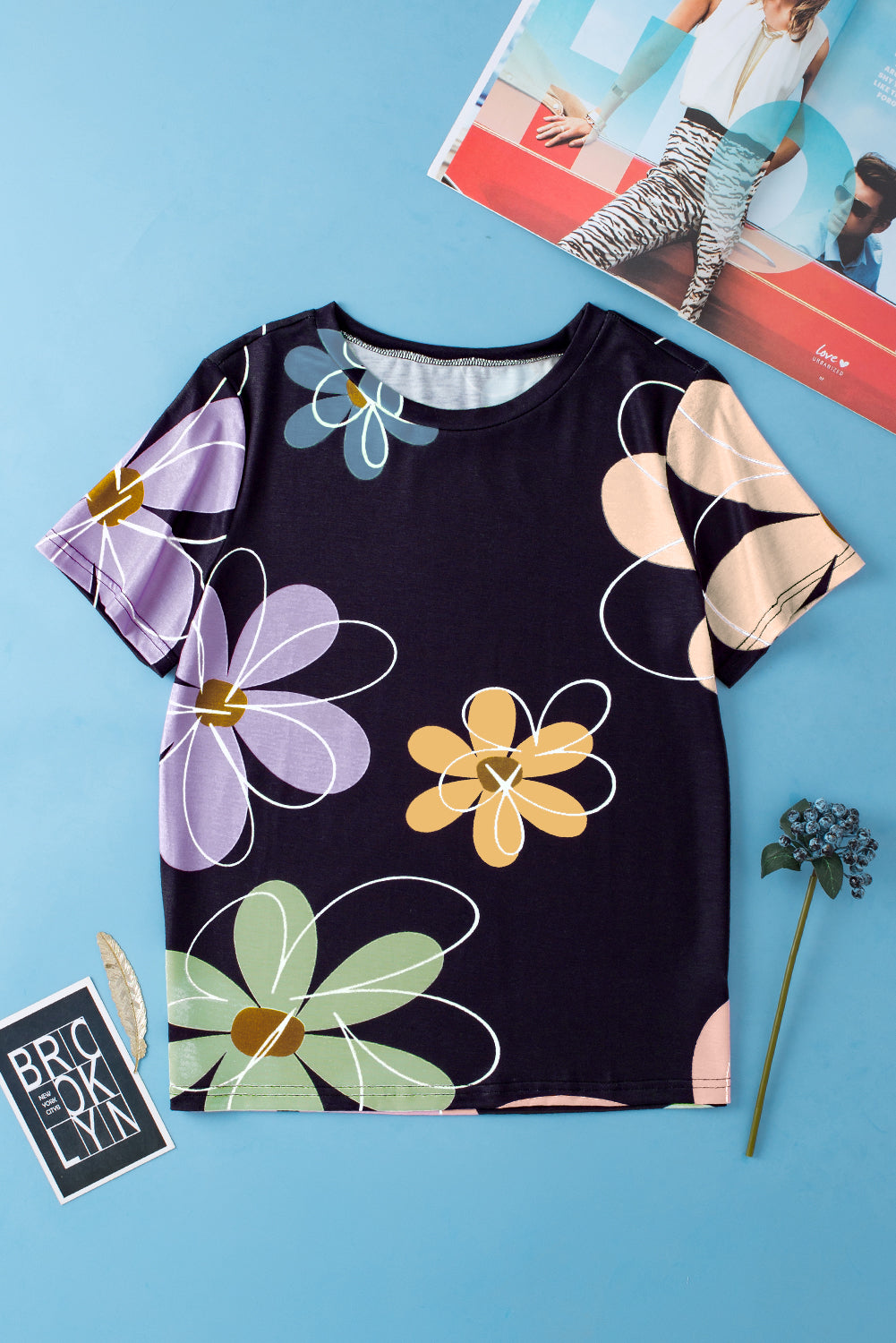 T Shirt  .  Black Summer Flower Print Casual Round Neck T Shirt