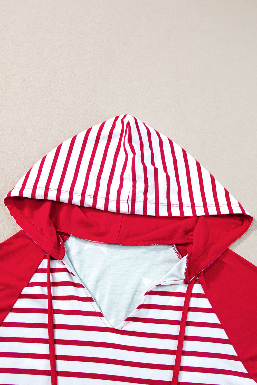 Hooded T Shirt  .  Fiery Red Stars and Stripes Print Drawstring Hooded T Shirt