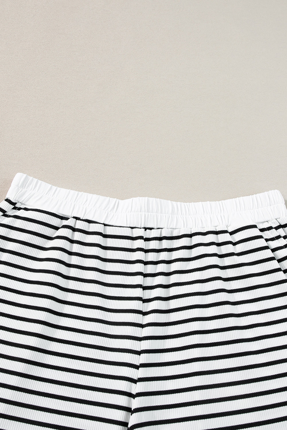 Set  Tee and Shorts Set  .  White Stripe Contrast Edge Tee and Shorts Set
